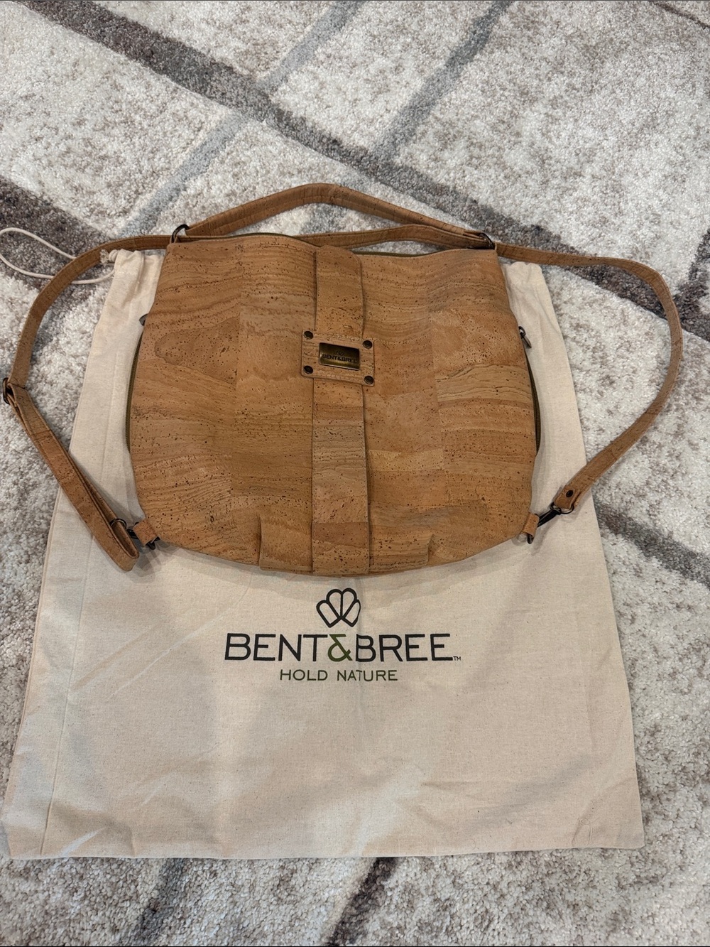 Bent & Bree Cork Crossbody/Backpack Bag in Light Brown